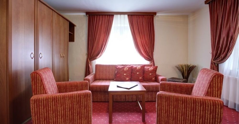 Garni-Hotel Kranich Potsdam Extérieur photo